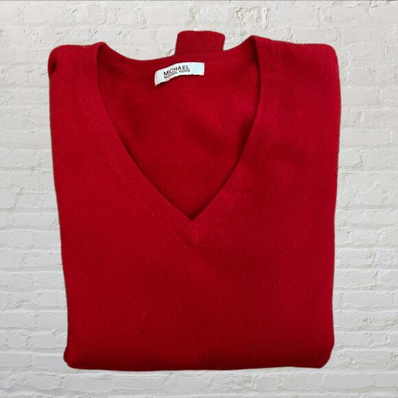 100% Cashmere V-Neck Sweater – Size M, Michael Kors, soft fluffy knit - Picture 1 of 5